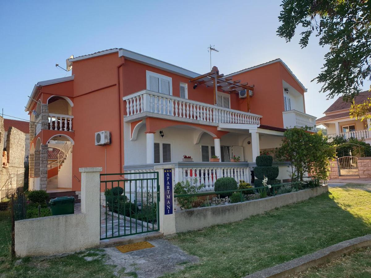 Apartments Martinovic By The Sea Kukljica Luaran gambar
