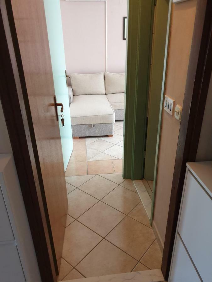 Apartments Martinovic By The Sea Kukljica Luaran gambar
