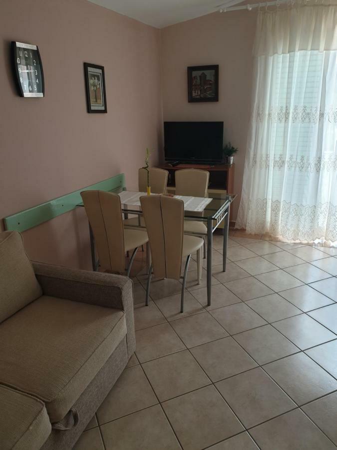 Apartments Martinovic By The Sea Kukljica Luaran gambar