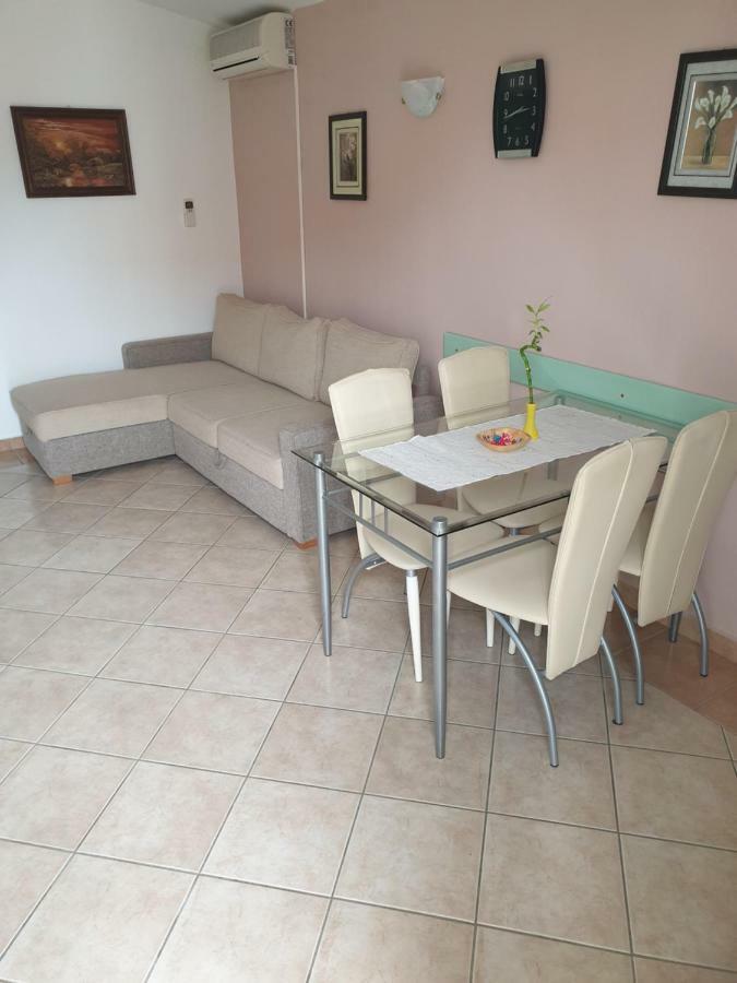 Apartments Martinovic By The Sea Kukljica Luaran gambar